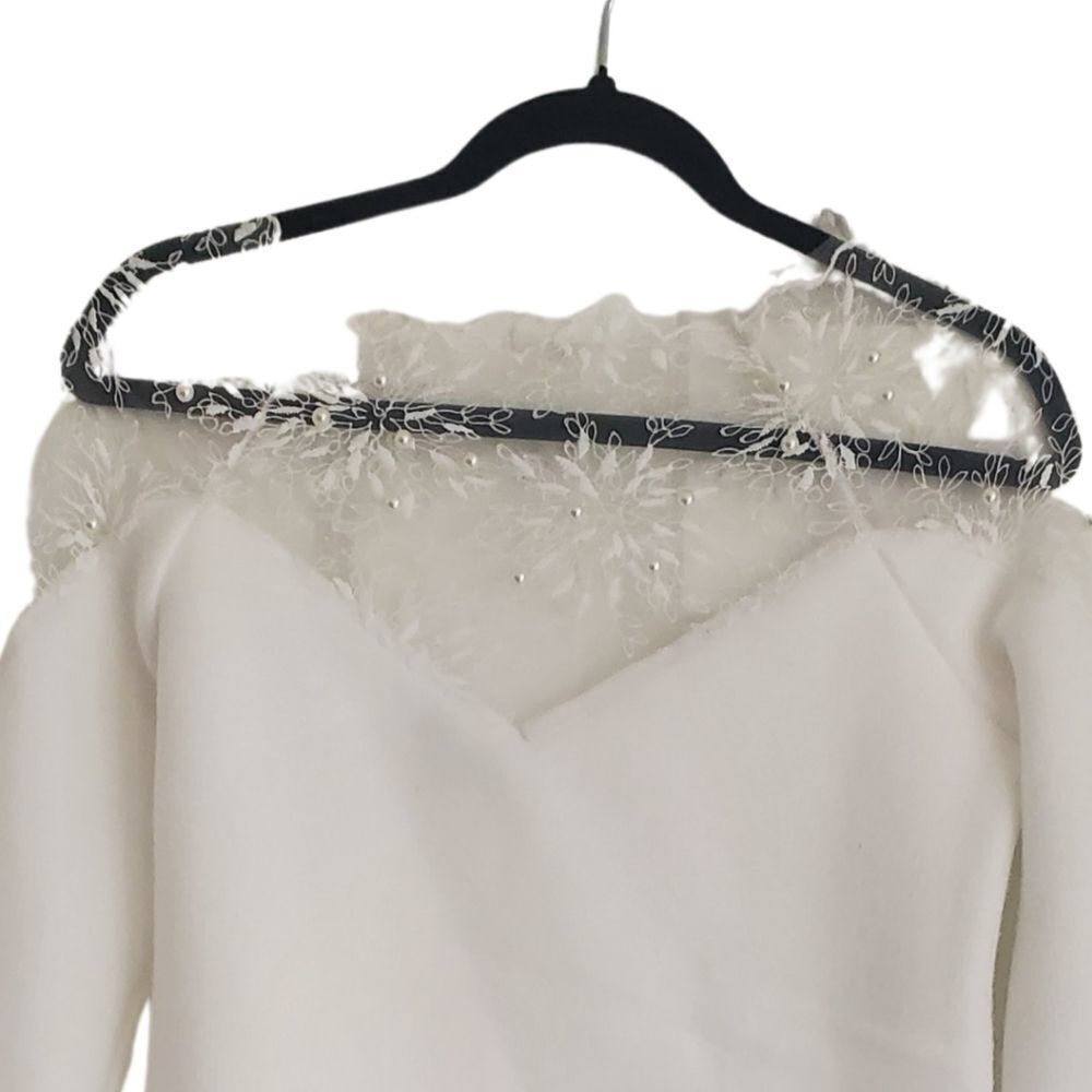 Lace Contrast Knit Top - Picture 3 of 3